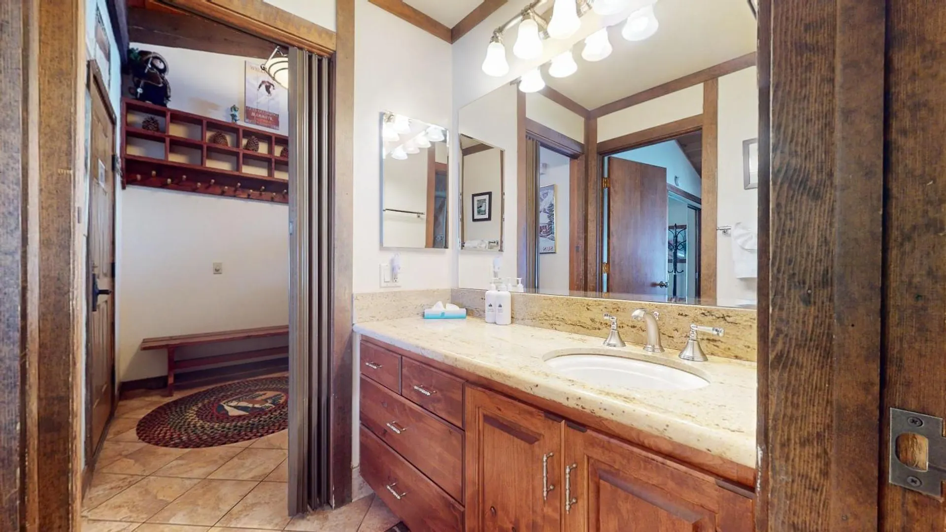 Apartment Mammoth Estates 3 Bdrm Condos - Walking Distance To The Village Gondola Station Mammoth Lakes