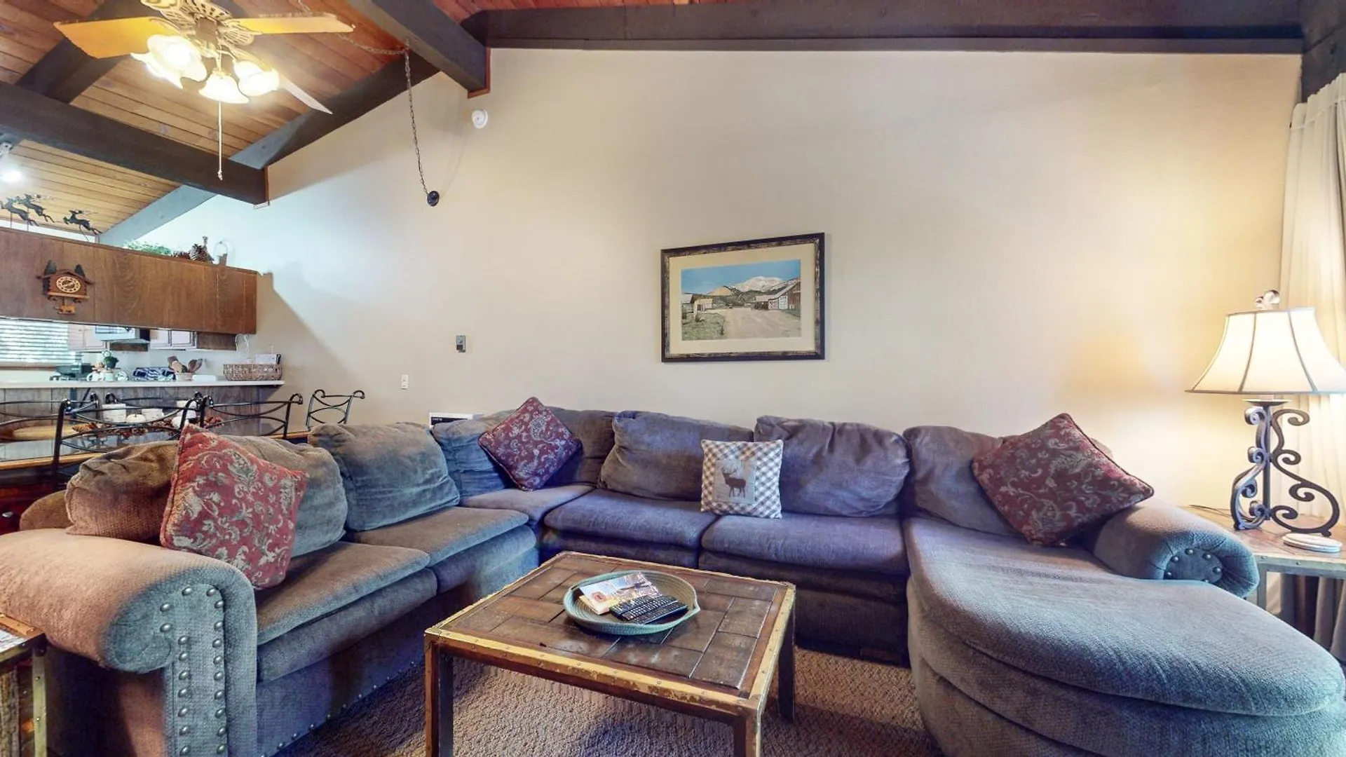 Mammoth Estates 3 Bdrm Condos - Walking Distance To The Village Gondola Station Mammoth Lakes Apartment