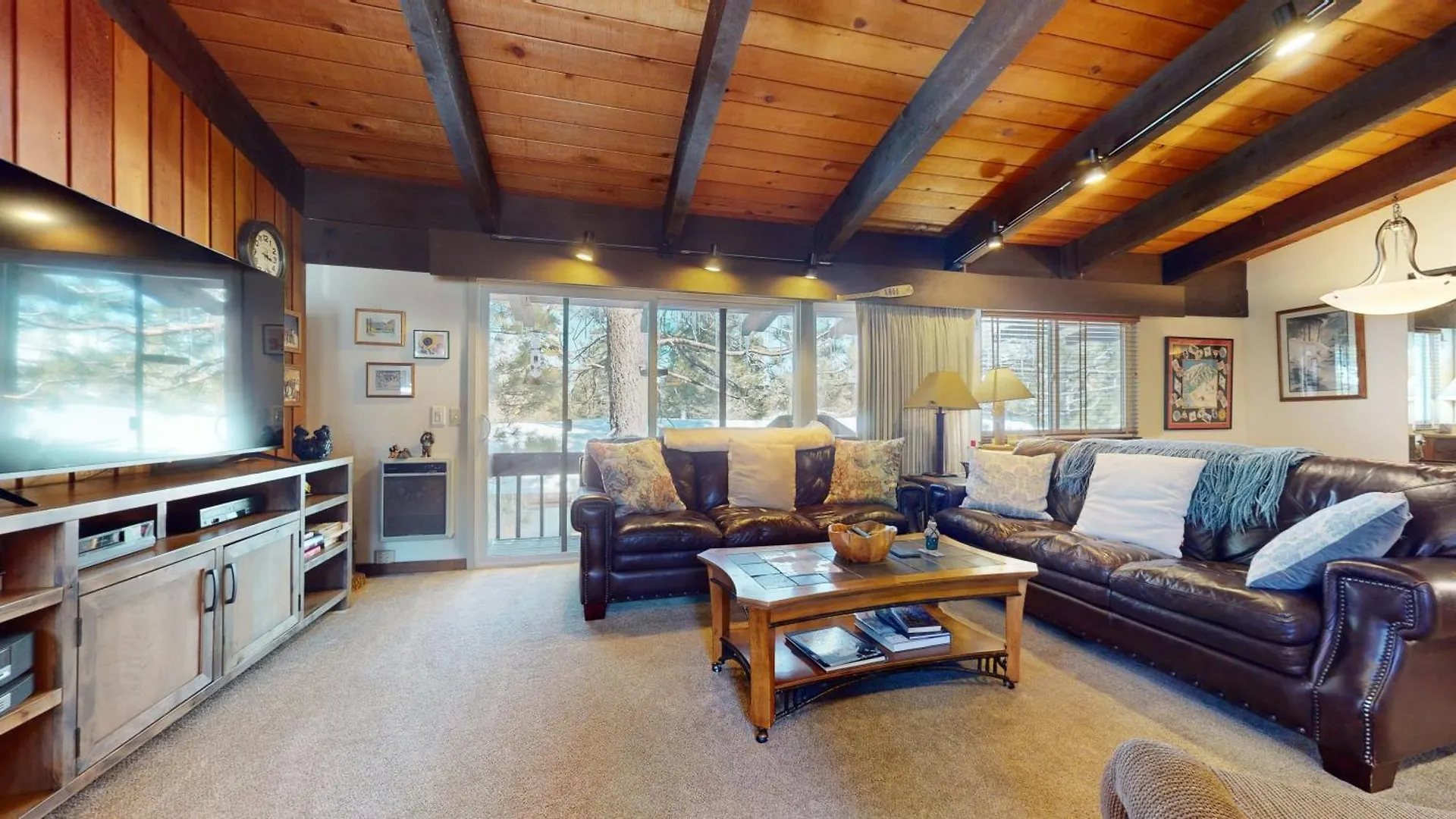 Apartment Mammoth Estates 3 Bdrm Condos - Walking Distance To The Village Gondola Station Mammoth Lakes United States